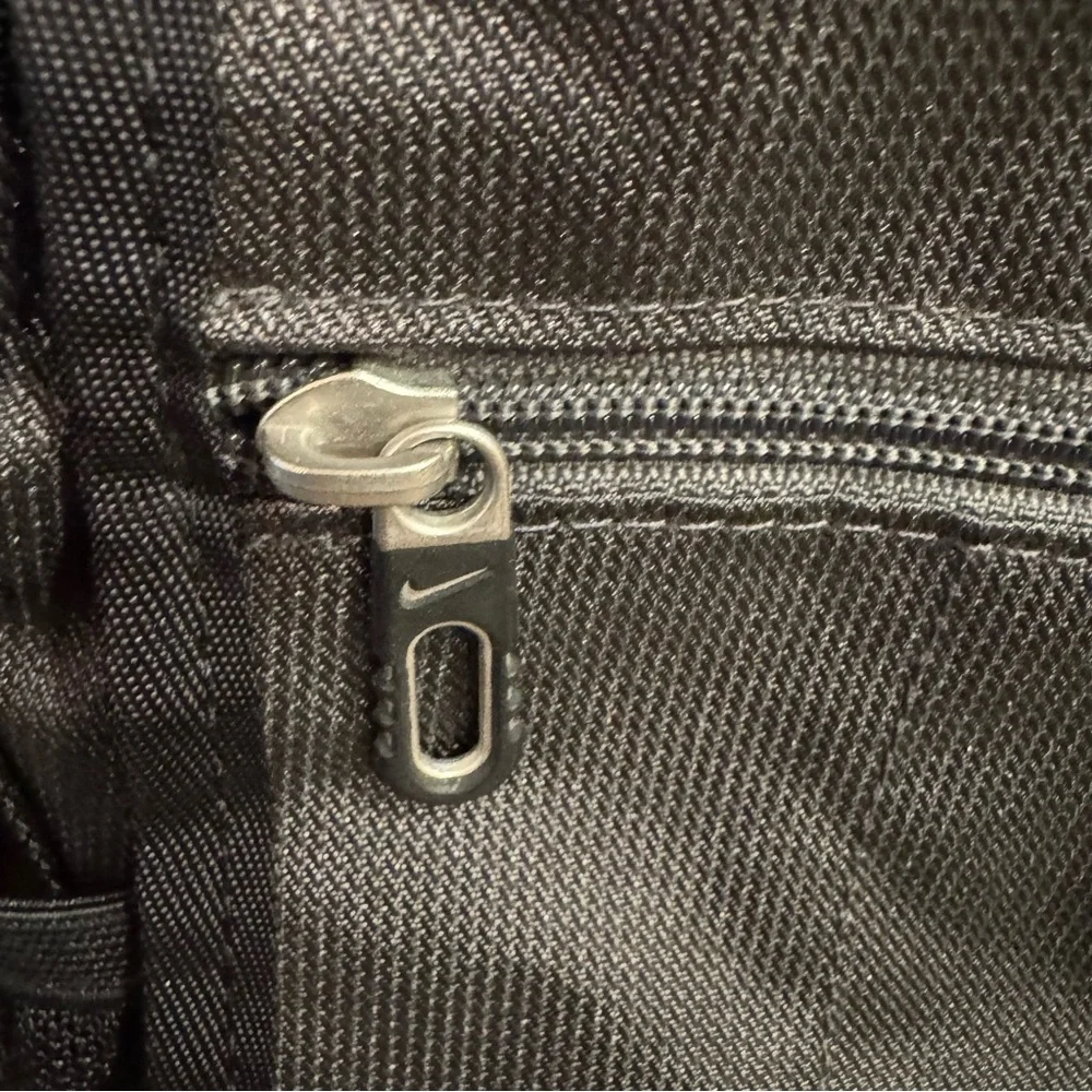 Nike Messenger Laptop Travel Bag w/ HP Logo